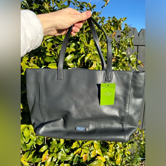 NWT Authentic Kate Spade Janis Bow Terrace Genuine Leather Studded Purse Handbag - Picture 2 of 8